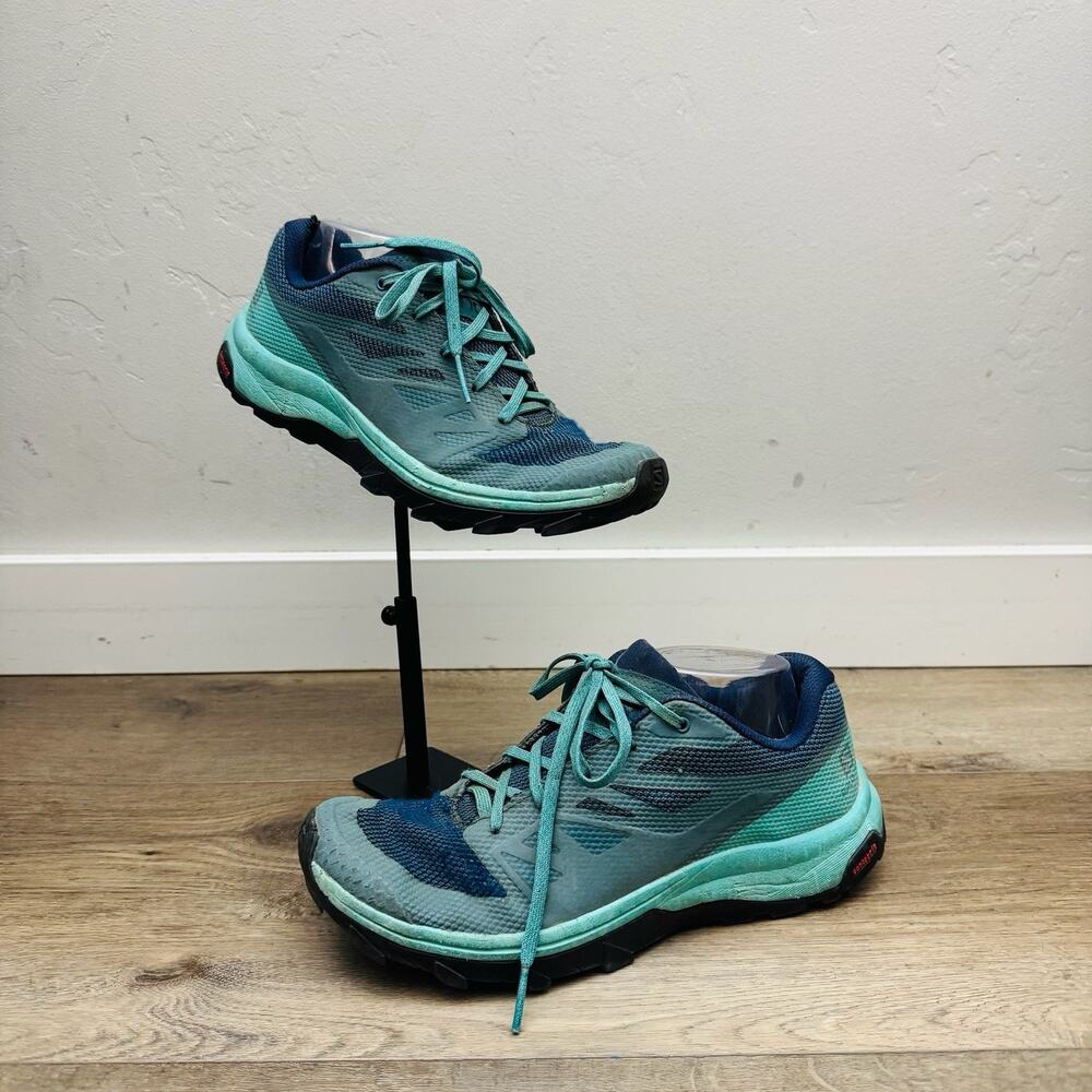 Solomon Outline GTX Blue Sneakers Women’s Size 9